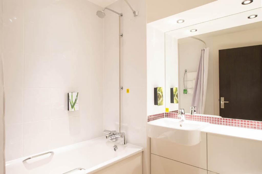 Premier Inn Norwich City Centre - Duke Street Εξωτερικό φωτογραφία